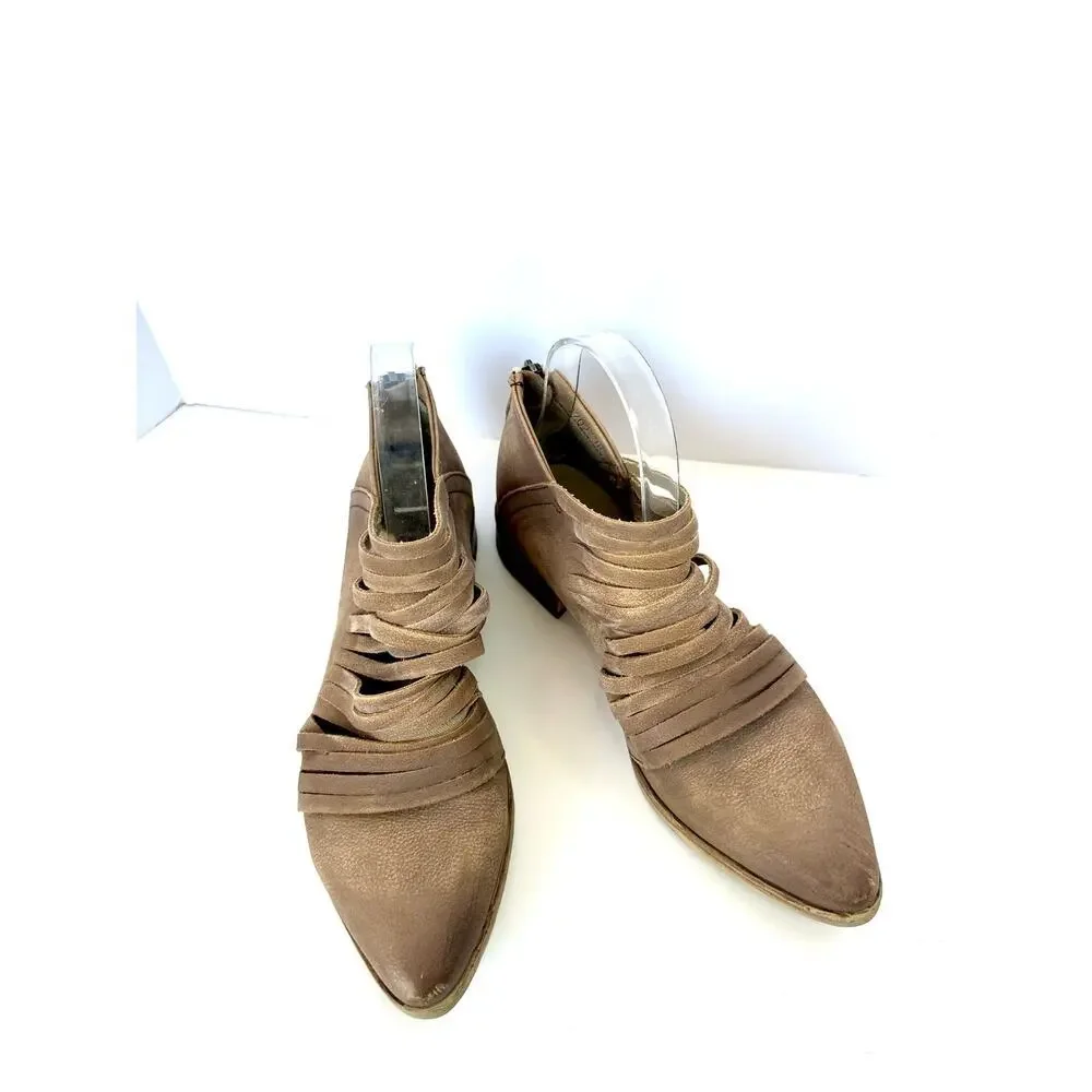 Free People Lost Valley Tan Leather Distressed Ankle Boot Bootie Size EU 38
